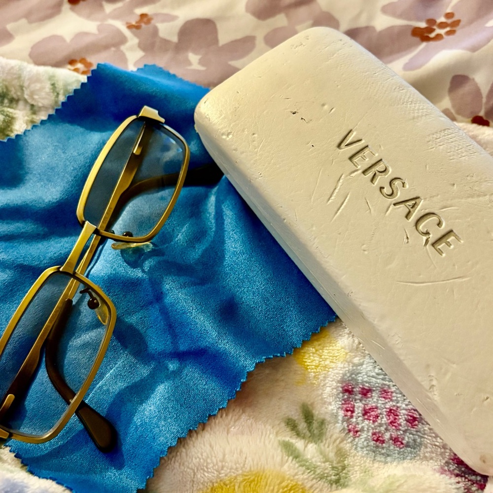 Versace Elegant Gold Glasses